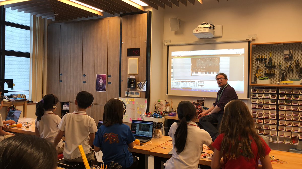 #cdnisls artist in residence Dr. Enrico Bertelli engaging students with #makeymakey and music making