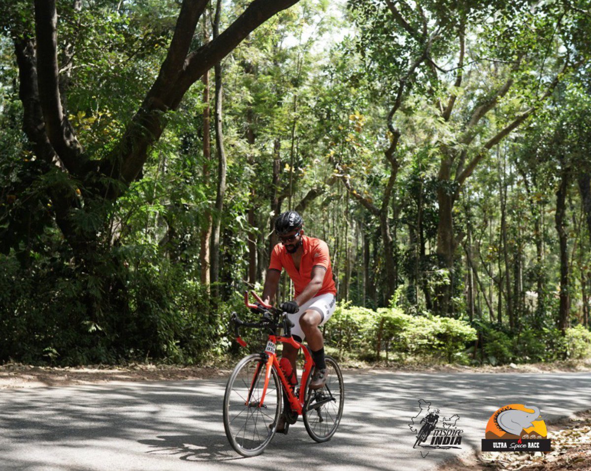 inspireINDraces's tweet photo. 2 time podium finisher of the Ultra Spice Race 1750km, @the_limited_one is in Borego Springs getting ready to race #RAAM2019 in couple of weeks!
#ultraspicerace
#raceacrossamerica #raamqualifier #cyclingevent #ultraracing #cyclingtraining #inspireindiaultraraces #cyclingshots https://t.co/AcfH7kFDOv