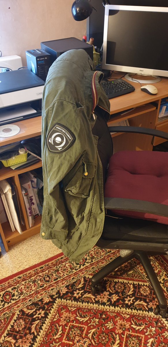 OProtectorat's tweet photo. J -1 avant le départ
J -2 avant la visite de #Foundry42
Protectoriennes et Protectoriens se préparent 😅
@RobertsSpaceInd, vous n'êtes pas prêt 🥰 https://t.co/N5OQoEHJMO