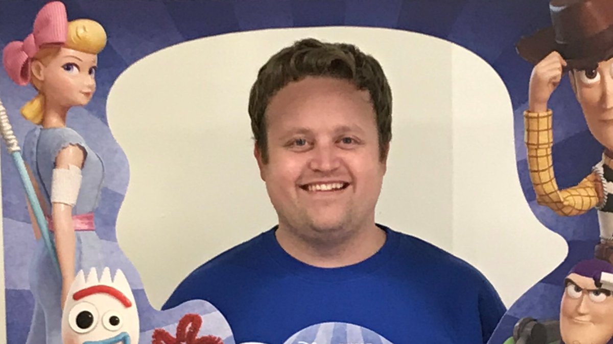 FreedomL1066's tweet photo. Join us at Summerfields on Sat 1 June for our Disney inspired family fun swim session 1.30-2.15pm led by our Disney activator Tony. First session free, must be pre-booked at reception. @Disney @Swim_England @FreedomLeisure #ToyStory4 For more info here. https://t.co/c5ZsvgevQV https://t.co/mgBpu5usiO