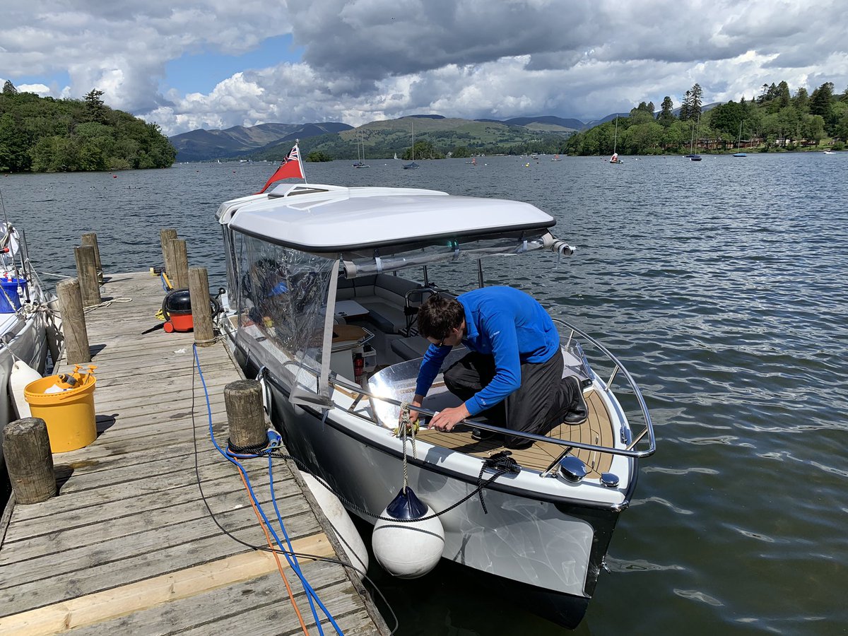 lakelandmarine1's tweet photo. Fabulous day on Lake Windermere Valeting polishing Lakeland adventures hire fleet. https://t.co/uuD198Ri3M