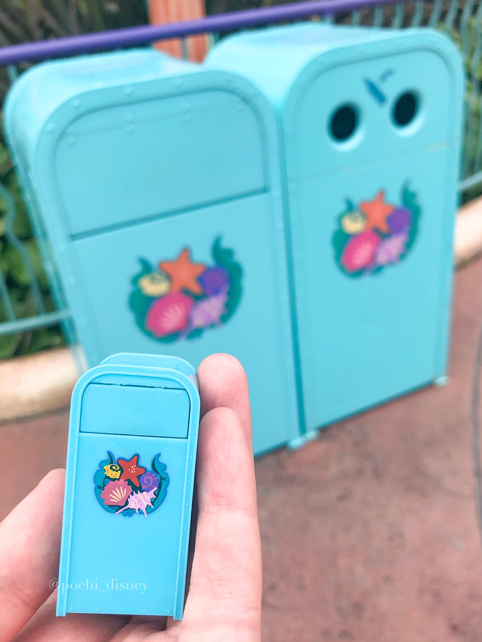 ﾀｲﾑﾄｩ ぽち ｼｬｲﾝ トラッシュカン巡りしてきました 東京ディズニーシーｖｅｒ 他にも実物と撮ってこ ミニチュアフィギュアコレクション トラッシュカンフィギュア T Co Zcpywifinj Twitter