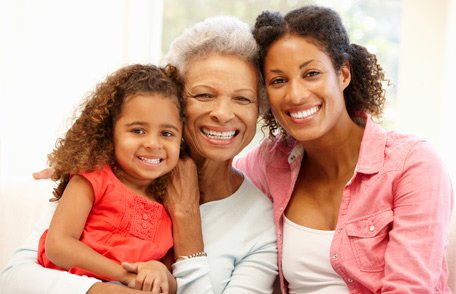 If you’re wondering whether your family history of cancer might make you eligible for genetic testing, you can find out more here: bit.ly/2HG8pWj #BRCA #LynchSyndrome