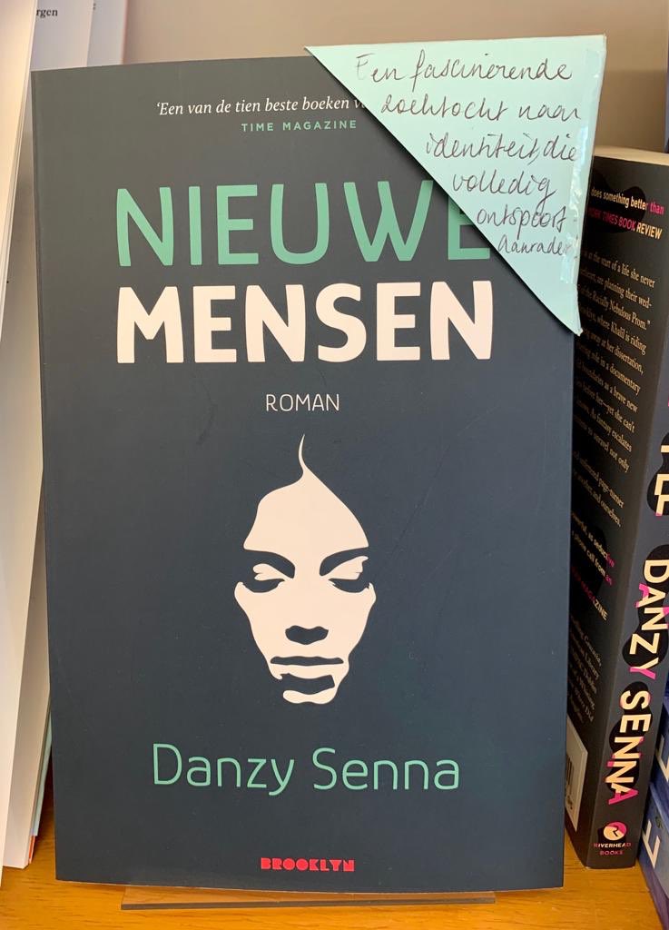 ‘Aanrader!’ Nieuwe Mensen van Danzy Senna bij boekhandel Godert Walter in Groningen 📚 #danzysenna #nieuwemensen #uitgeverijbrooklyn