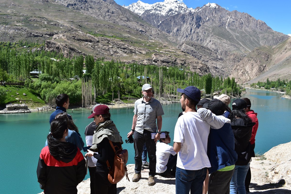 ucentralasia's tweet photo. #UCA students in #Khorog, #Tajikistan are learning about #hydrology, #geology, #ecology & hazard management. They have also gained experience in the field during excursions such as to #Barsem village, where students discussed the causes and challenges of the 2015 flood. #CYD https://t.co/cVmvwxwwHH