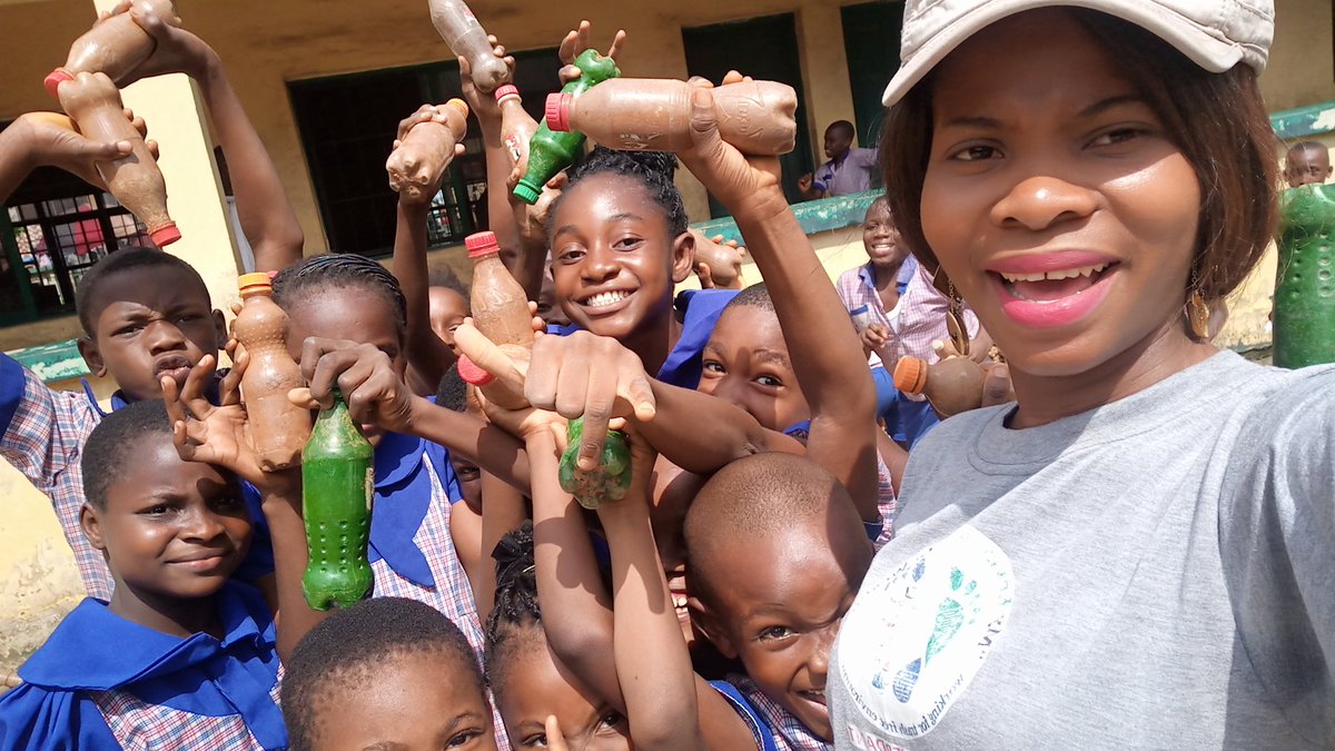 myEmyWEALTH's tweet photo. Yesterday was POST CHILDREN'S DAY CELEBRATION with pupils from TONEL INT'L SCH Phc 
Great session with our initiator @wonneafronelly on 7 PLASTIC TYPES, One-Time Use plastics&amp;need for Upcyling as #PlasticBottleShelters where there's no operational recycling plant
 #VerdantKids💪 https://t.co/fTaPG3CyJm
