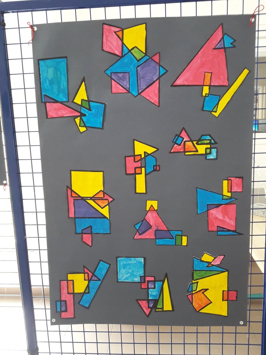 EtwTerp's tweet photo. "En route pour la Polygonie !" 
Projet #eTwinning
Liaison école-collège
Pour la matinée Portes ouvertes du Collège @j_rostan, les élèves exposent leurs productions artistiques dans le hall d'entrée et dans la salle polyvalente.
#regardsdegeometre https://t.co/qNWsI9Rwor