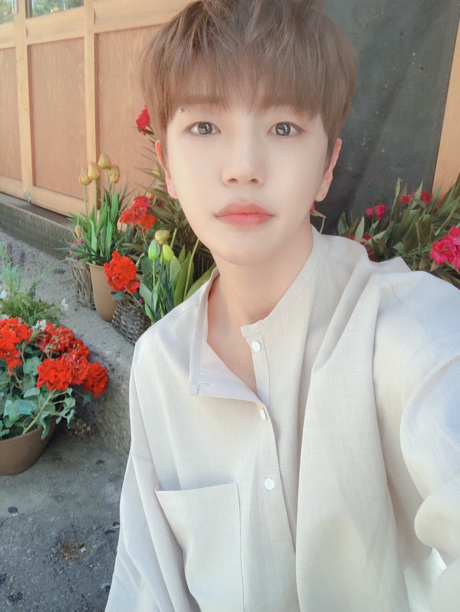 회사가 ㅈ소라 빌보드 월드차트 9위하고도 음방을 못 돌고 있는 아이돌 | 인스티즈