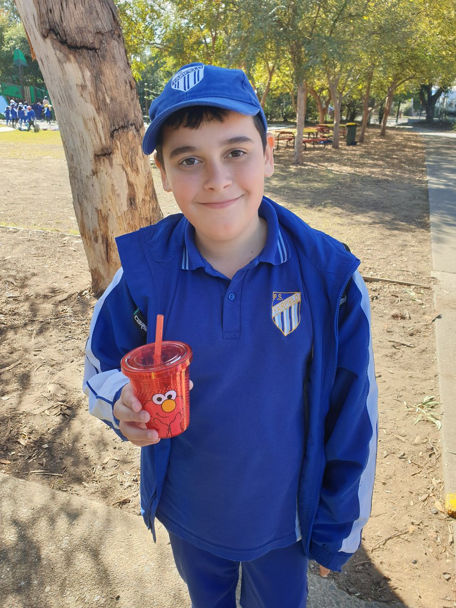 MissTobiya's tweet photo. 5J has been studying the effects of plastic on the environment, so today this wonderful student brought in his reusable cup to purchase a slushie from the canteen! #ChangeStartsWithOne #ProudTeacher https://t.co/6Zx2VlT05Q