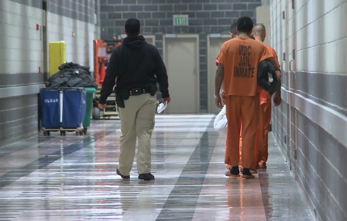 New Mexico jail issues directive to decline inmates with body piercings