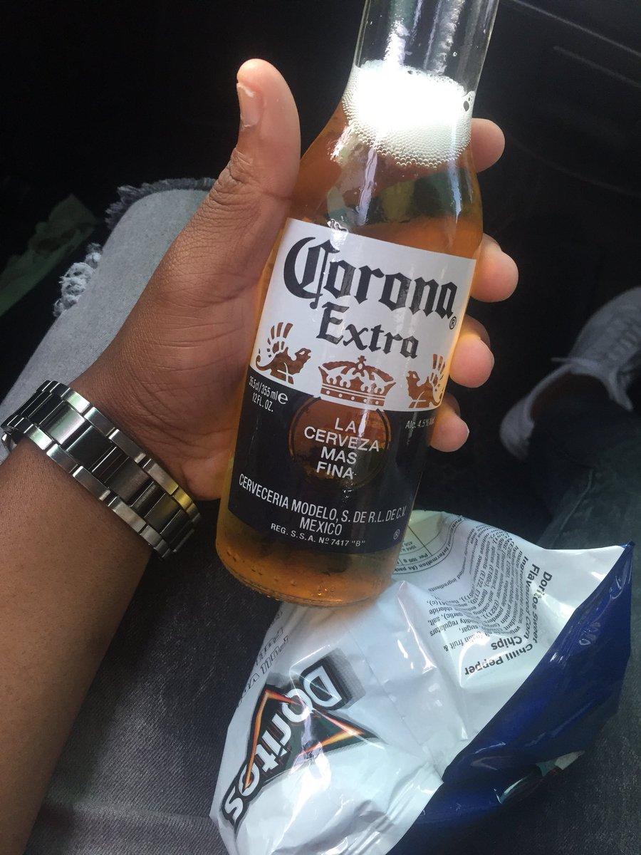 _WiseySA's tweet photo. Let’s settle this:

Rt for Heineken.      &amp;.      Like for Corona https://t.co/B9Q6Ms5YZN