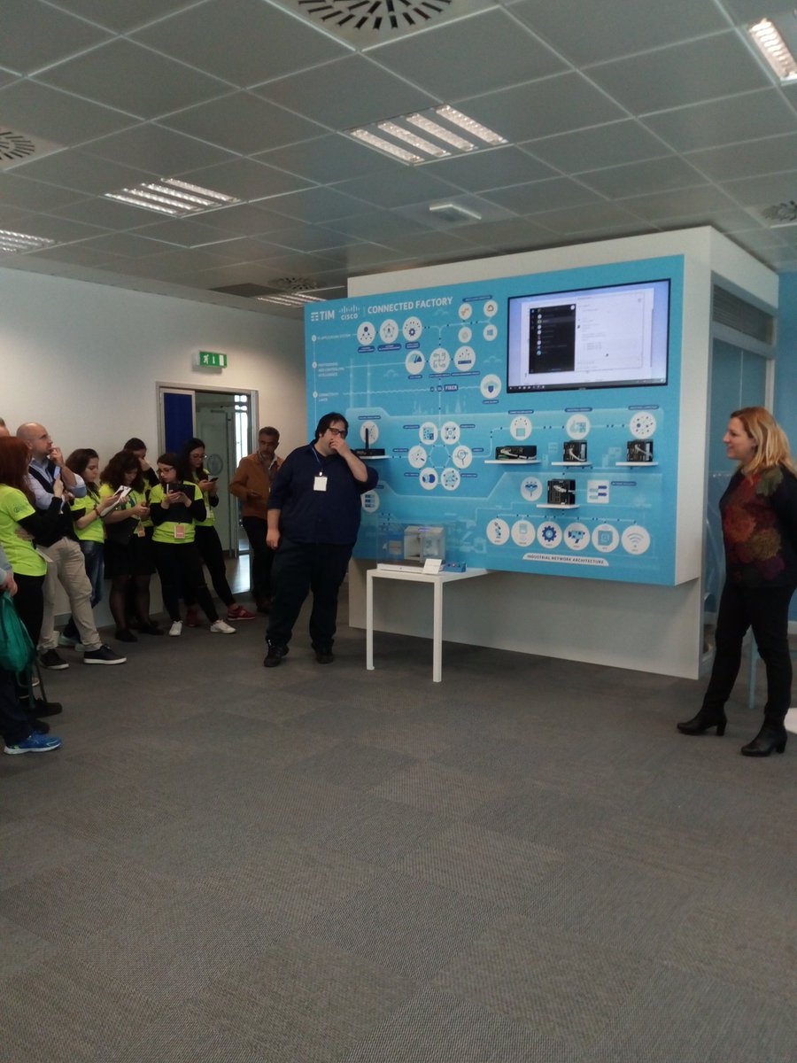 sarsa42's tweet photo. Visita alla #TimWCap per il primo step dell'evento #turismo40. #MadeInItaly e #DietaMediterranea incontrano la #DigitalTransformation
#societing #tourism #industry40 #impresa40 https://t.co/VS38A2ZfV0