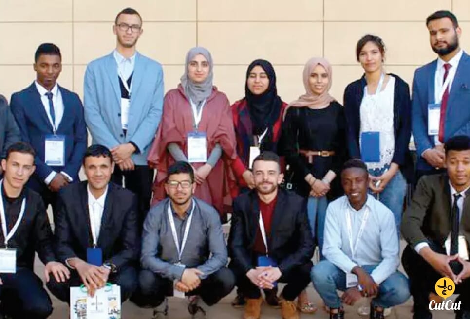 طلبة من جامعة قاصدي مرباح #ورقلة اخترعوا الة حفر بترولية متطورة و سيمثلون #الجزائر في مسابقة أحسن #بحث_علمي في #ألمانيا .من 11 إلى 14 جوان المقبل ضمن مسابقة الجمعية العالمية لمهندسي البترول حظ موفق