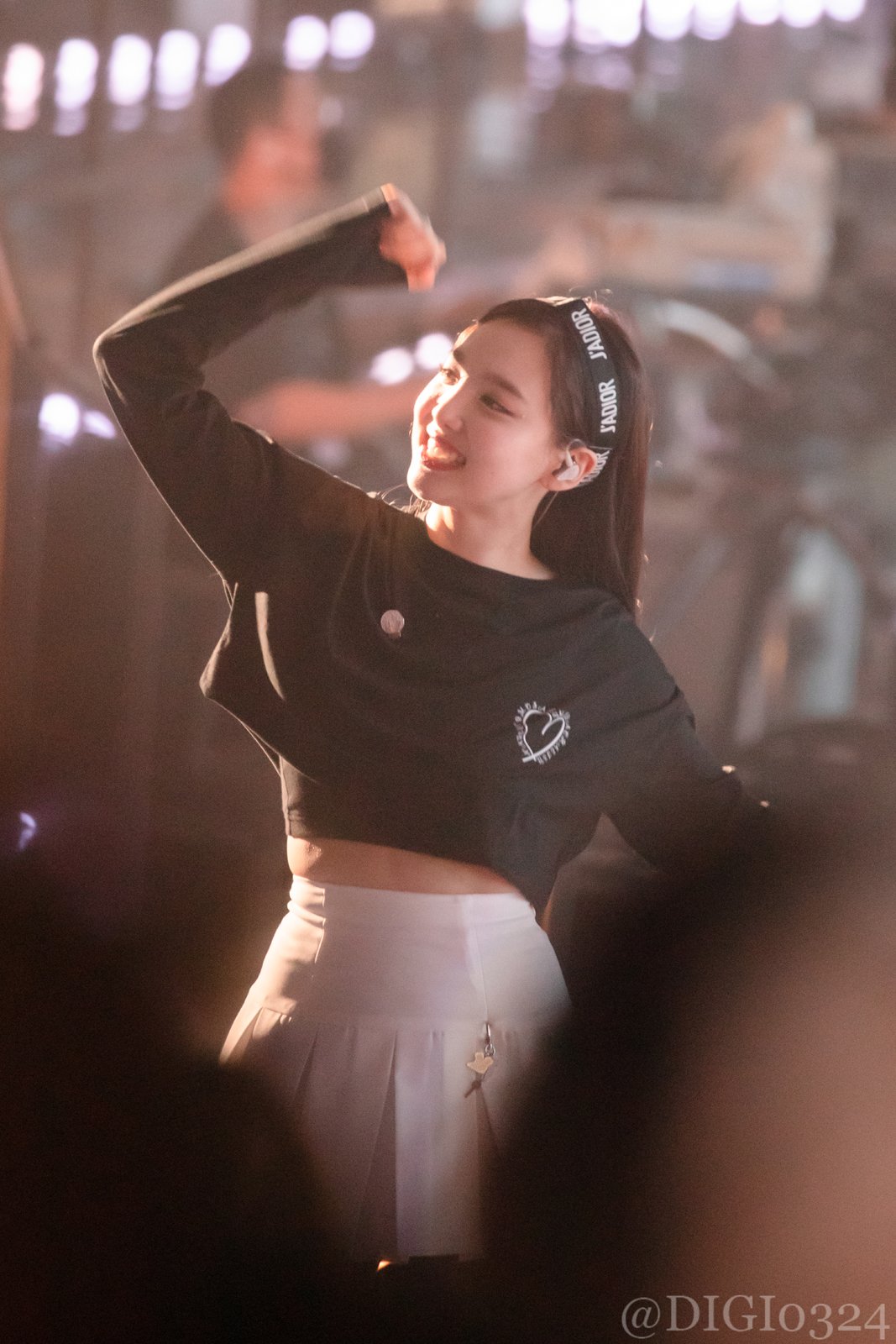 D7uLco1VsAI_Od5.jpg:orig