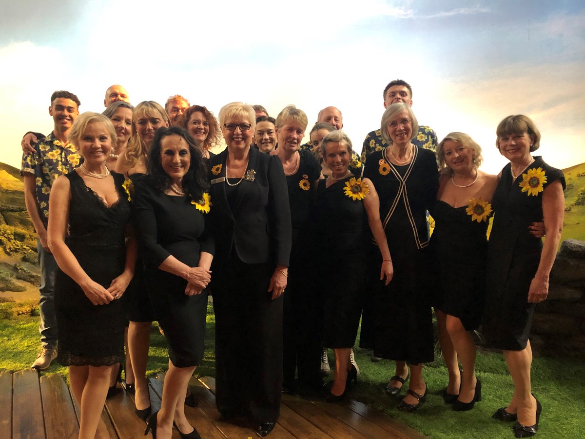 brumhippodrome's tweet photo. Last night the Calendar Girls from @thegirlsmusical met three Midlands leaders of the @WomensInstitute on stage after the show. Read more: https://t.co/zM0IwNgnay 🌻 https://t.co/xnYE2603WV