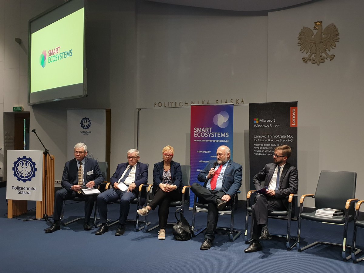 SmartCityBart's tweet image. Great discussion about building a #smartecosystem for accelerating #innovation in #smartcities in #poland @SmartCityPolska @LeadingCities @smartpoland