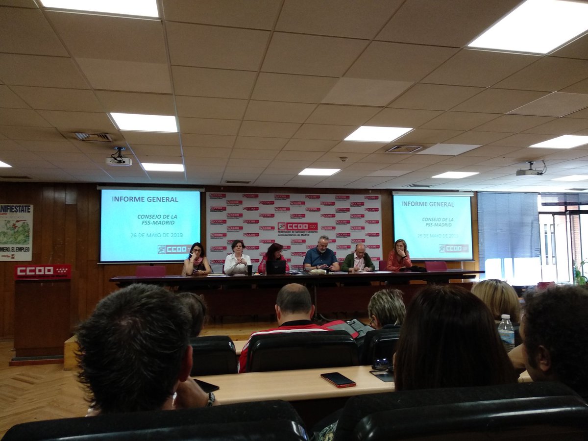 #Estapasando Consejo Regional de nuestra Federación, una vez aprobada el acta de la sesión anterior, comienza la lectura del informe de nuestra Secretaria General <a href="/RosaCuadradoA/">Rosa M. Cuadrado</a> #EsElMomento #AhoraTu <a href="/fssccoo/">FSS-CCOO</a> <a href="/MadridSindical/">Madrid Sindical</a>