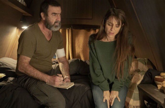 BibianeGodfroid's tweet photo. Toutes mes félicitations à Lissa Pillu & Éric Cantona pour le succès du téléfilm “Le Voyageur” #telecip diffusé hier soir sur @France3TV qui a séduit 4,6 millions de téléspectateurs👏🏼#Audience #Fiction https://t.co/WHux1A0SpZ