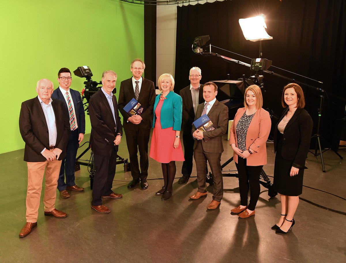 DkIT_ie's tweet image. NEWS: We&apos;re excited to partner with Dundara Television &amp;amp; Media to launch a new TV &amp;amp; Media Summer Academy. Expert-led courses available for individuals with an interest in the #film and #production industry. READ MORE: bit.ly/2WcKozg 
@endagrace @cmdkit #DkIT
