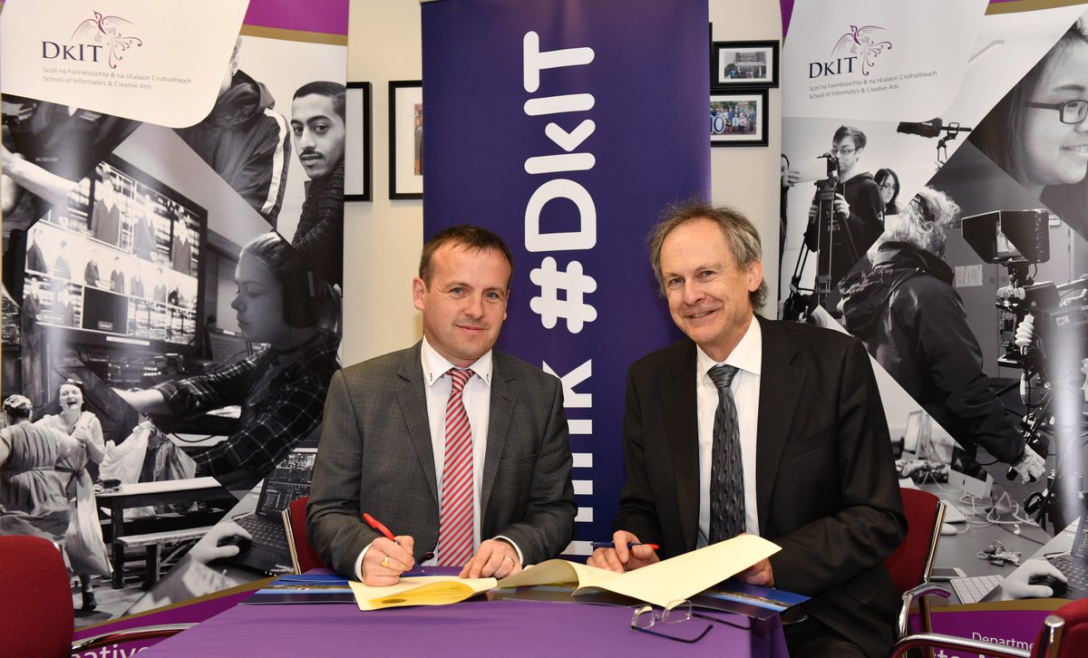 DkIT_ie's tweet image. NEWS: We&apos;re excited to partner with Dundara Television &amp;amp; Media to launch a new TV &amp;amp; Media Summer Academy. Expert-led courses available for individuals with an interest in the #film and #production industry. READ MORE: bit.ly/2WcKozg 
@endagrace @cmdkit #DkIT