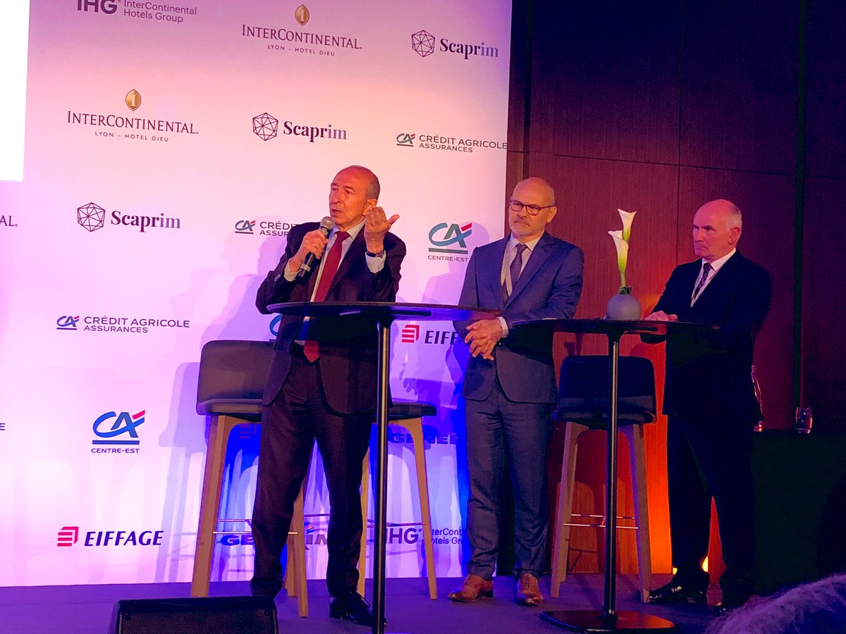 [conf de presse @ICLyonHotelDieu ] Pour <a href="/gerardcollomb/">Gérard Collomb</a> « Il fallait de l’audace et de la confiance pour investir dans ce site majestueux de la <a href="/villedelyon/">Ville de Lyon</a> pour redonner vie à ce bijou et le rendre aux lyonnais ! <a href="/ca_centrest/">Crédit Agricole Centre-est</a> et <a href="/CA_Assurances/">Crédit Agricole Assurances</a> ont permis ça ! » #lyon