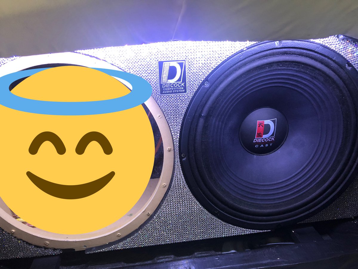 そういえば15インチもう1発死にました😇 内向きセダン増えてきたし