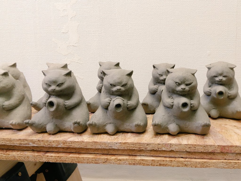 陶芸家信楽焼、稲田雅煕作品、特注オーダー猫のお皿 陶芸家信楽焼、稲田雅煕作品、特注オーダー猫のお皿