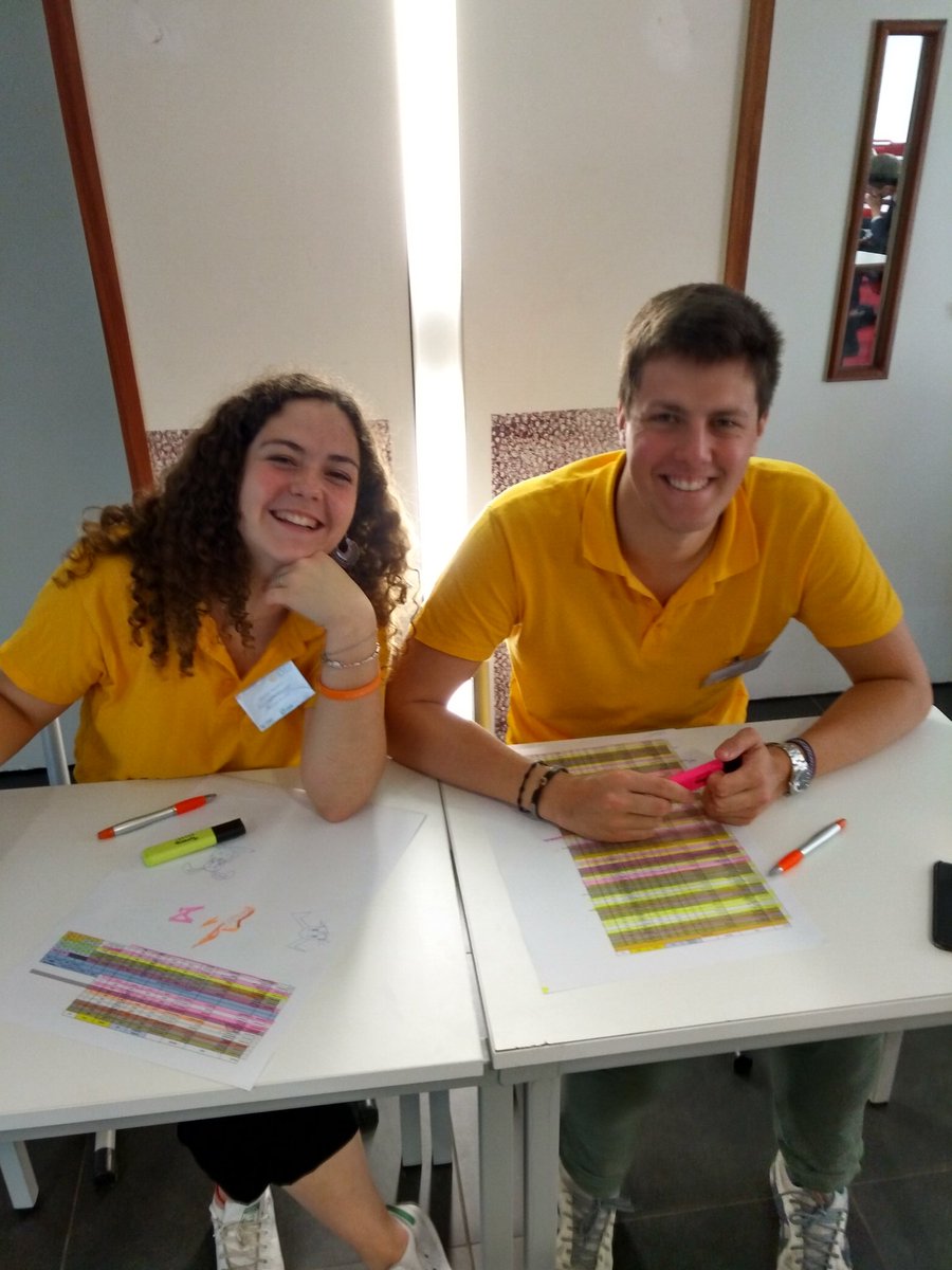 DenisPaulAlexi1's tweet photo. Les polos jeunes vous accueillent plein de joie et de bonne humeur #OrauxIESEG https://t.co/jZiCDffSYS