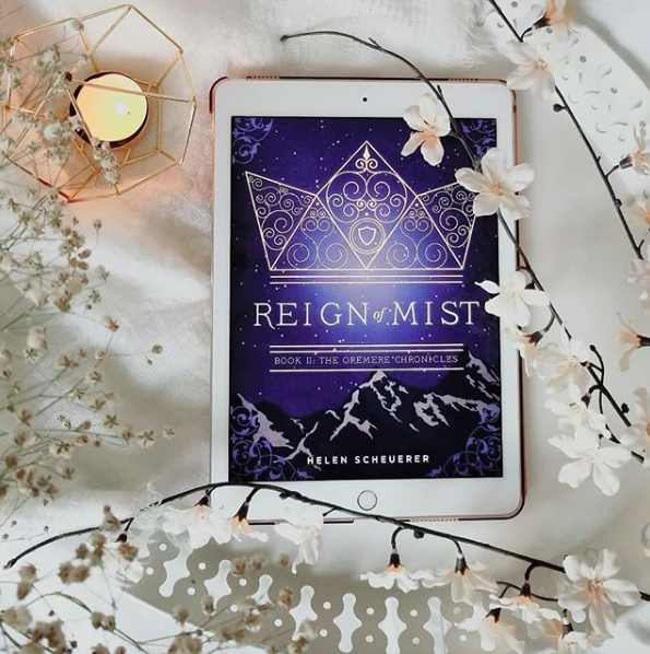 HelenScheuerer's tweet photo. Throwback to this gorgeous shot of Reign by @jenht9 over on Instagram 😍😍😍 #bookstagram #booklovers #amreading #oremerechronicles #YAfantasy #LoveOzYA https://t.co/pItVO4ucgN