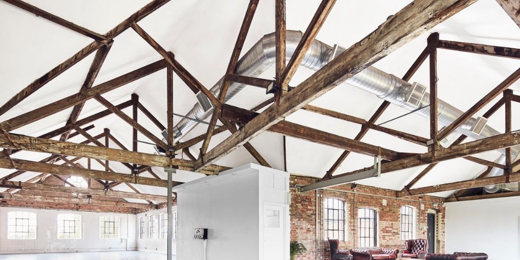 EvolveEvents's tweet photo. Loft Studios is a gorgeous studio complex situated in a refurbished Victorian warehouse https://t.co/ahfX2bh95P. This versatile blank canvas space is ideal if you’re looking for a space with a stunning backdrop that can be transformed to suit your event #eventprofs https://t.co/tuM24WGdZ5