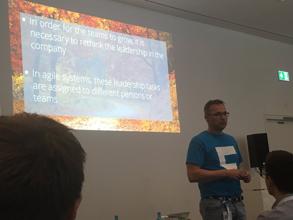 greenatina's tweet photo. Best Practise #microsoft #teams: Organize Tasks via Planner #KanbanBoard in Categorize and cluster Communication on them in respektive Channels #collabsummit @tomczakartur in ”what makes a high-performance teams” https://t.co/t9xIBDfAKQ