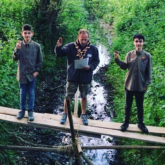 norfolkscouts's tweet photo. Adam and Tom now invested 👍🏻 on a bridge that they helped build! #scoutsuk #ukscouts #norfolkscouts #building #project #pioneering #camp #scoutingfun #outdoors https://t.co/ok5ZNR74Dk https://t.co/uBbQmuKsK4