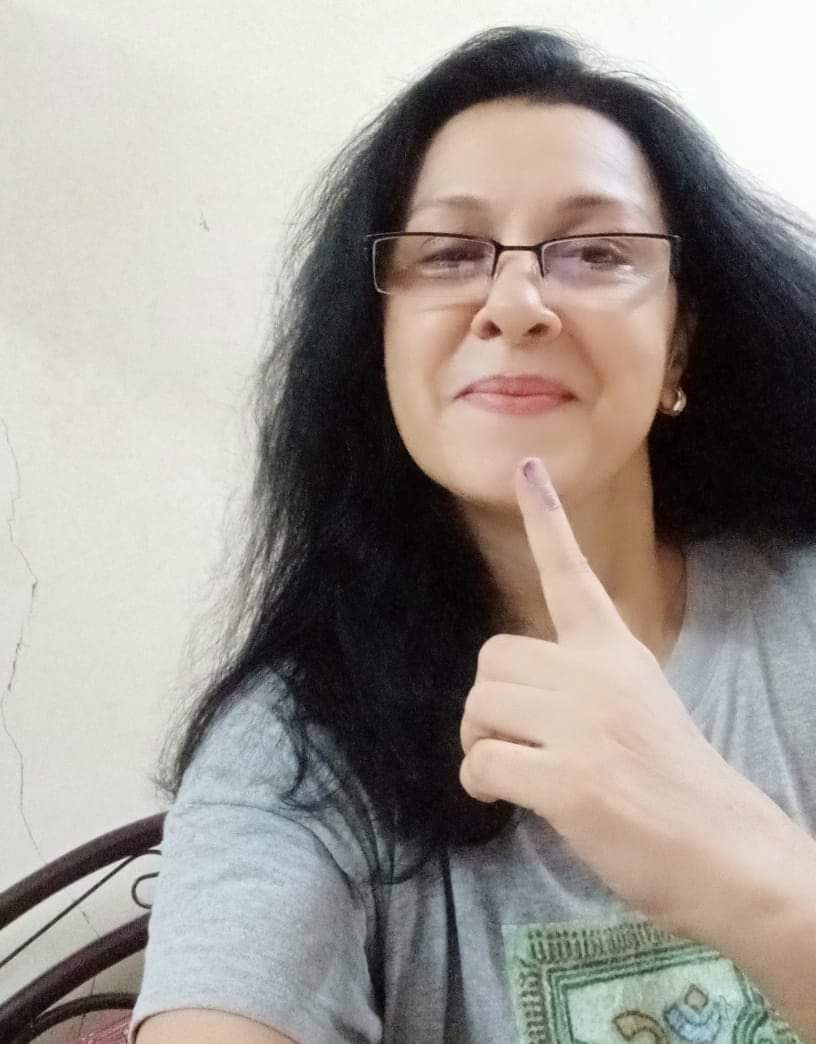 Misha on X: Channa Ruparel beauty with brains. Waiting for seeing you and  @rohitroy500 in #swabhimaan sequel t.coPLMVxKoTIW  X