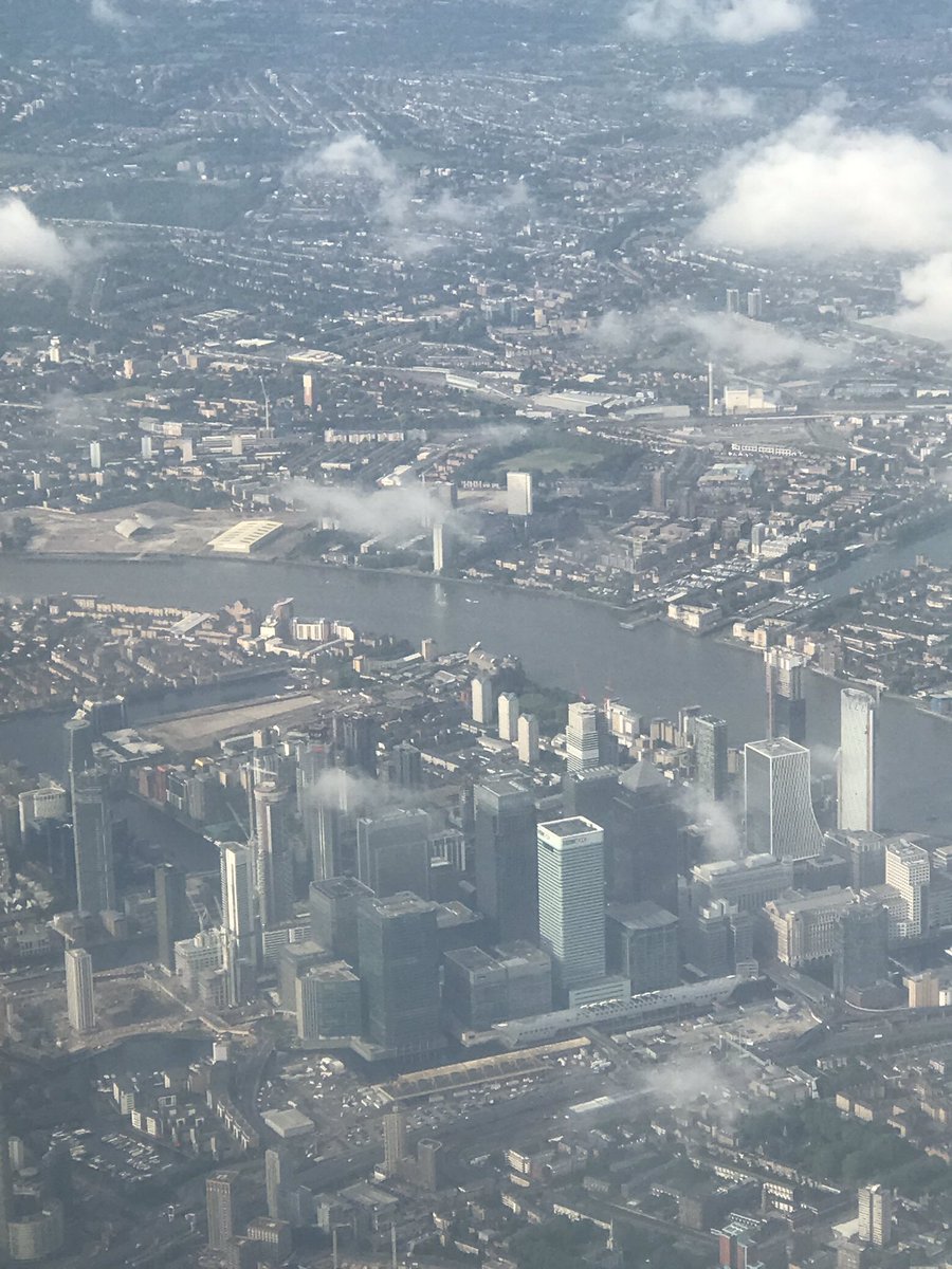 Goodbye Weisbaden.. Right turn directly over the office. I love this view of London. Thanks for invite and all the +ve keynote feedback #collabsummit. Enjoy the rest of the speakers, they’ve worked hard to bring you great content.