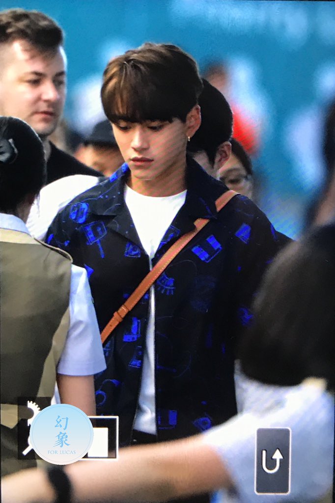 DelusionLucas's tweet photo. #LUCAS #루카스 #黄旭熙 #WayV #威神V

190529

ICN Preview https://t.co/OcAOZX1tb3