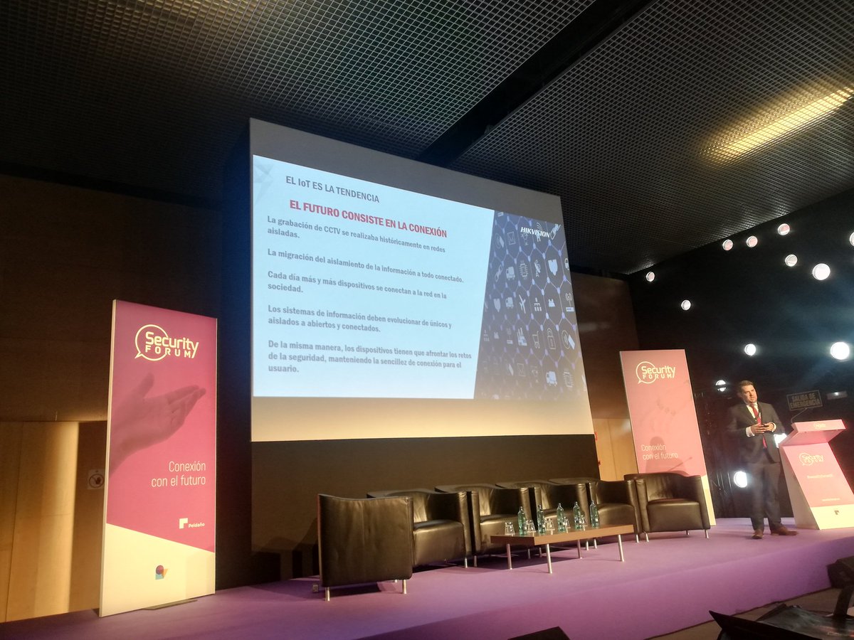 Es el turno de Pablo Campos, Technical Manager de <a href="/HikvisionIberia/">Hikvision Iberia</a>, que nos cuenta sobre la #ciberseguridad en la era del Internet of Security and Intelligent Things. #SecurityForum19