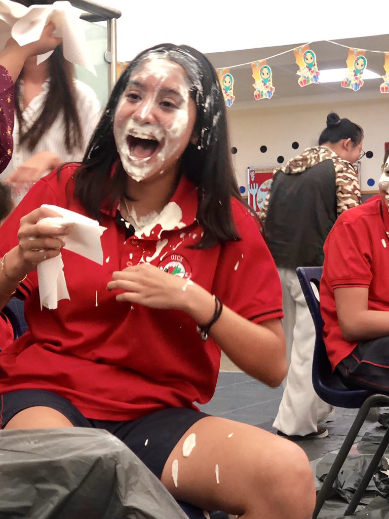 InquiryWithCT's tweet photo. Some Ramadan fun at @OICS_Dubai. Students donated 3000 dirhams!! An easy task to do when the incentive is egging your teacher! 😆 #WeLoveThirdGrade #OICSnewsletter https://t.co/0EqD8PYipf