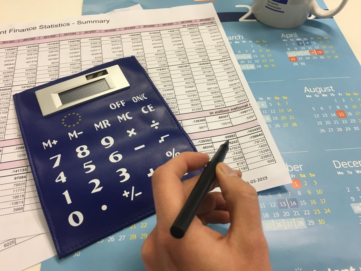 EU_Commission's tweet photo. Our new rules will support digitalisation and transparency of companies' financial reports.
Companies listed in the EU capital markets will need to use up-to-date digitalised business reporting systems.
More about the European Single Electronic Format → https://t.co/t4Oa5cAqp4 https://t.co/JouMLJm7qP