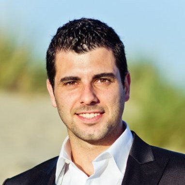 AEMER_org's tweet photo. El centro de control inteligente cambia el paradigma del #mantenimiento de la eólica. La automatización de protocolos de operación mediante herramientas de IA supone una reducción en tiempos de reacción de los centros de control. @GreenEagleSpain #SCADAs
https://t.co/syuWJVrLAH https://t.co/02DPs9evQ0