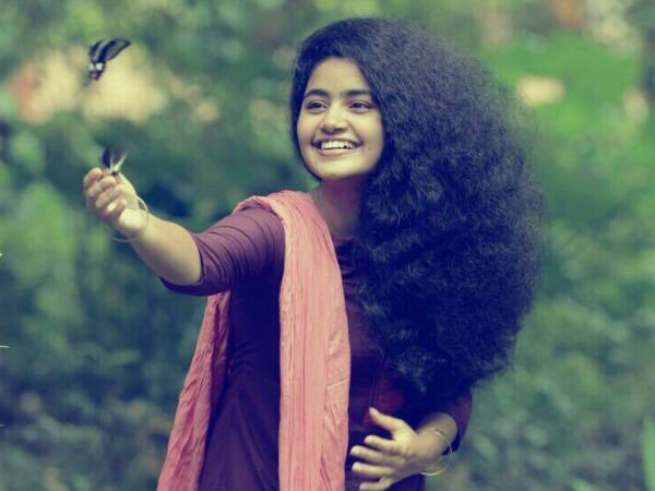 AnupamaKingdom's tweet photo. Trend Setter Movie Premam 💗 are 4Years . I am Happy to See Premam. Sensational and Evergreen Movie Is  Premam . The Journey of @anupamahere is Started As Mary George 👰👰👰. I am Fan to her acting and Hairstyle👰.
#4YearsOfSensationalPremam 
#4YearsOfMaryGeorge 
#4YearsOfPremam https://t.co/n7yKA3Vf67