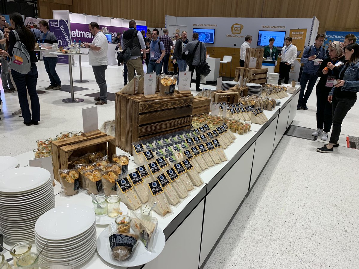 Ein weiteres nachhaltiges Mittagessen beim #collabsummit 🤦‍♂️
