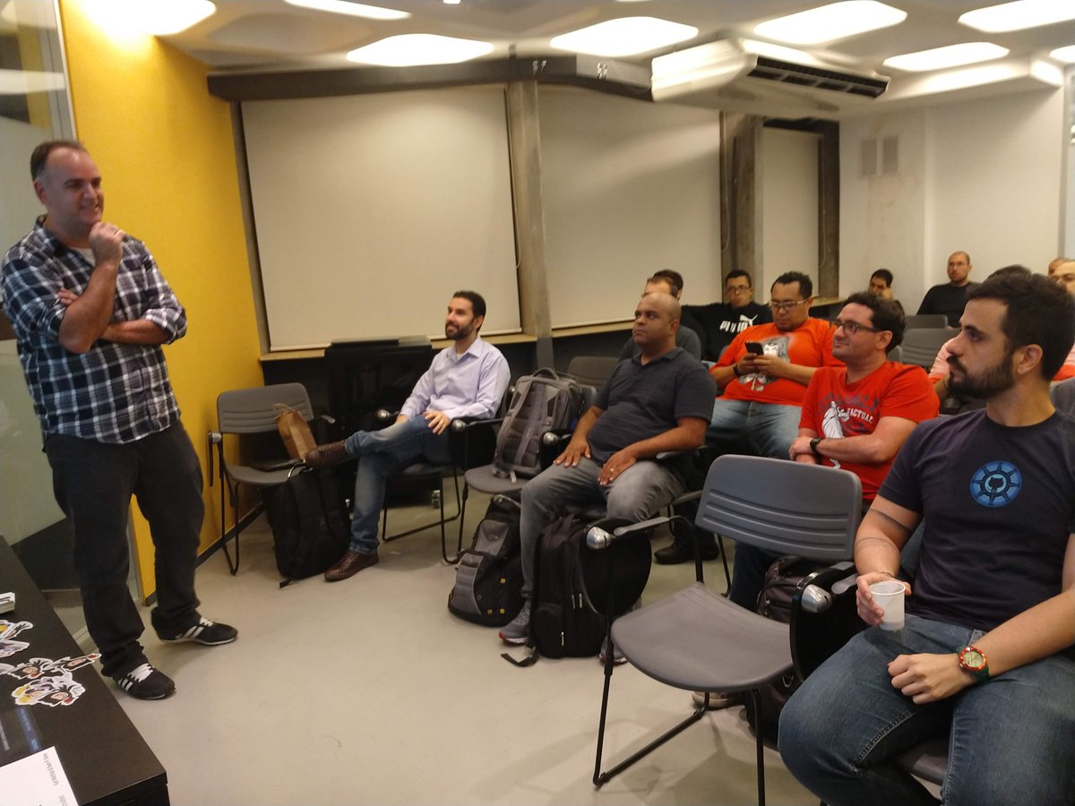 elo7tech's tweet photo. Ontem tivemos o meetup @awsusergroupsp e foi um sucesso 🎉
Palestras incríveis, sorteios, networking e muito mais! 😍
#especialistafaz #AWS #AWSCommunity #elo7tech https://t.co/5PqXaXi3q7