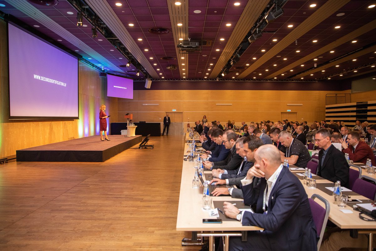 Arlietas's tweet photo. .@ZKLukasevica atklāj starptautisku konferenci par personu drošas identifikācijas risinājumiem & tehnoloģijām #SecureIdentification. To jau 9. gadu rīko 🇱🇻uzņēmums “X Infotech”, kas specializējas elektroniskās identitātes & maksājumu programmatūras risinājumos. https://t.co/LKg0AVlN6K