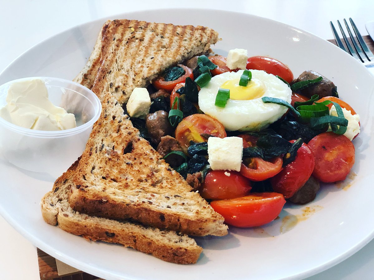 KauaiNamibia's tweet photo. Kauai breakfast served all day. Visit us at Kauai👌🏻 https://t.co/UhOta92hcq