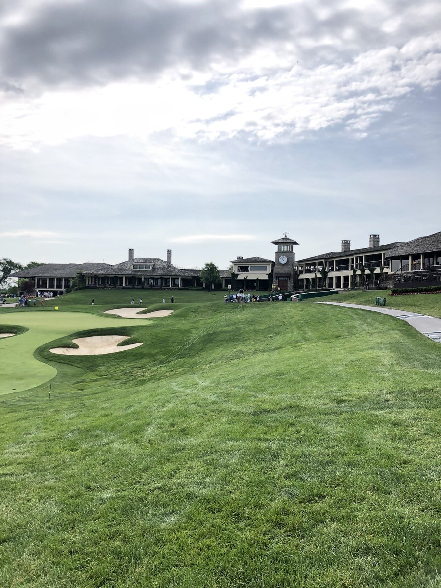 CoachUrbanMeyer's tweet photo. I’m excited to be here at the @MemorialGolf Tournament Pro-Am and make some new friends on the course. The work that @Nationwide does for @NationwideKids is truly special. https://t.co/r2XBVu5gzG