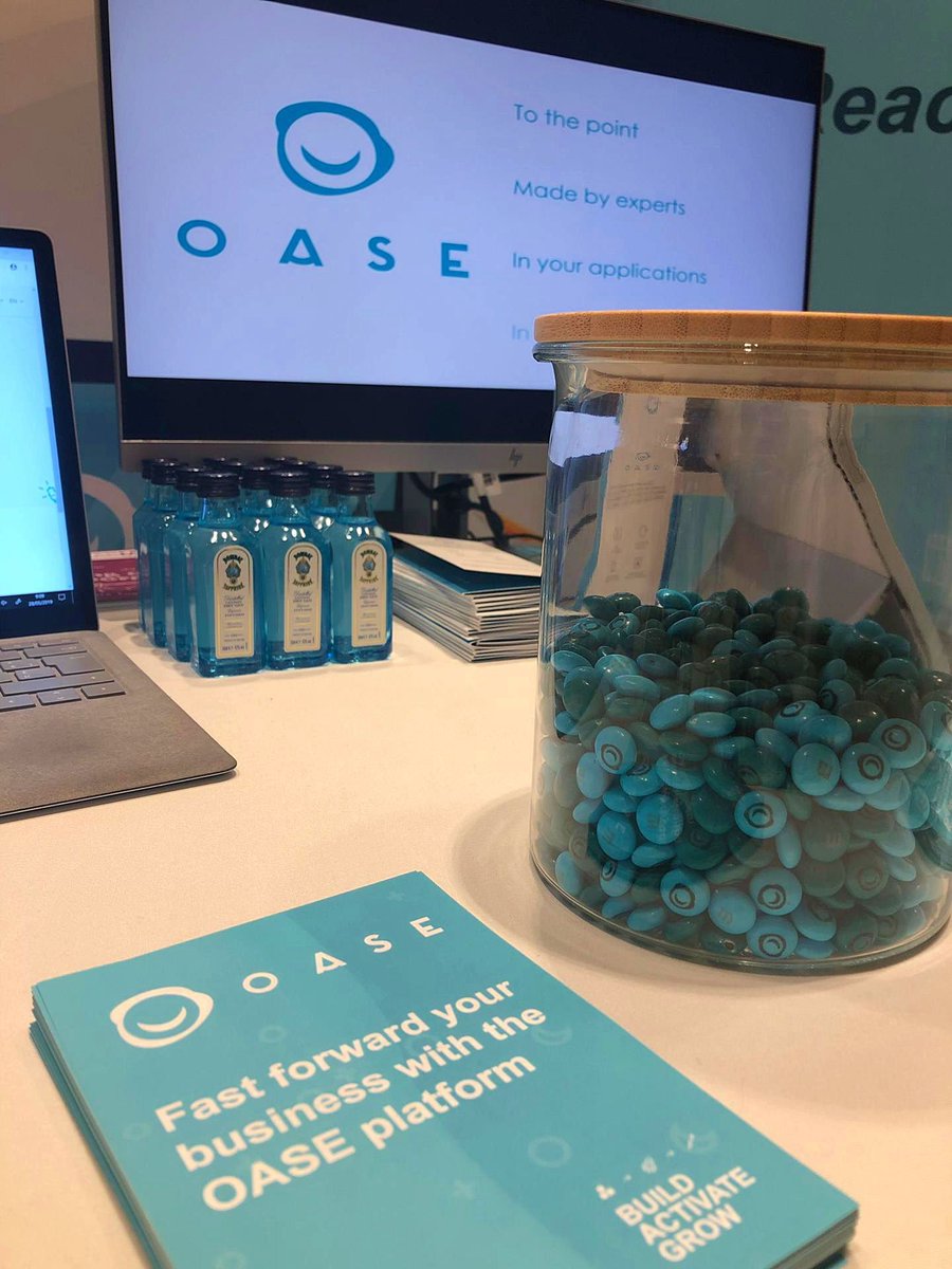 Who's at <a href="/collabsummit/">European Collaboration Summit</a> today? Life is sweet at the OASE booth 🔵 - let's catch up!