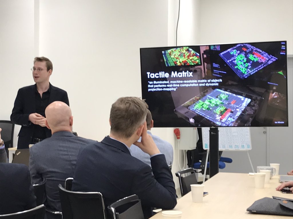 Two intense days in #Prague discussing with cities &amp; businesess about future trends, challenges and solutions for #cities &amp; #citizens ... and a lot about #data. #2020Cities Great debates! #smartCity <a href="/BCN_digital/">BCN Ciutat Digital</a> #BCNilab