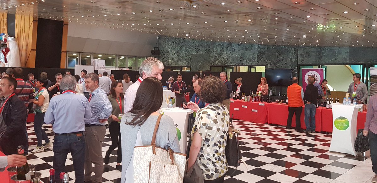 Al teu Gust, Pallars (@atgpallars) on Twitter photo Aquesta setmana hem estat a Comú de Sant Julià de Lòria, a les Jornades de Vins de Muntanya 🍇🏔🍷 amb <a href="/XicsCalBorrech/">Xic's Cal Borrech</a> <a href="/Sauvella/">Sauvella</a> <a href="/BatlliudeSort/">Batlliu de Sort</a> <a href="/CellerMiqRoca/">Celler Miquel Roca</a> alteugust.com/assistim-a-les… Aquesta setmana hem estat a Comú de Sant Julià de Lòria, a les Jornades de Vins de Muntanya 🍇🏔🍷 amb <a href="/XicsCalBorrech/">Xic's Cal Borrech</a> <a href="/Sauvella/">Sauvella</a> <a href="/BatlliudeSort/">Batlliu de Sort</a> <a href="/CellerMiqRoca/">Celler Miquel Roca</a> alteugust.com/assistim-a-les…