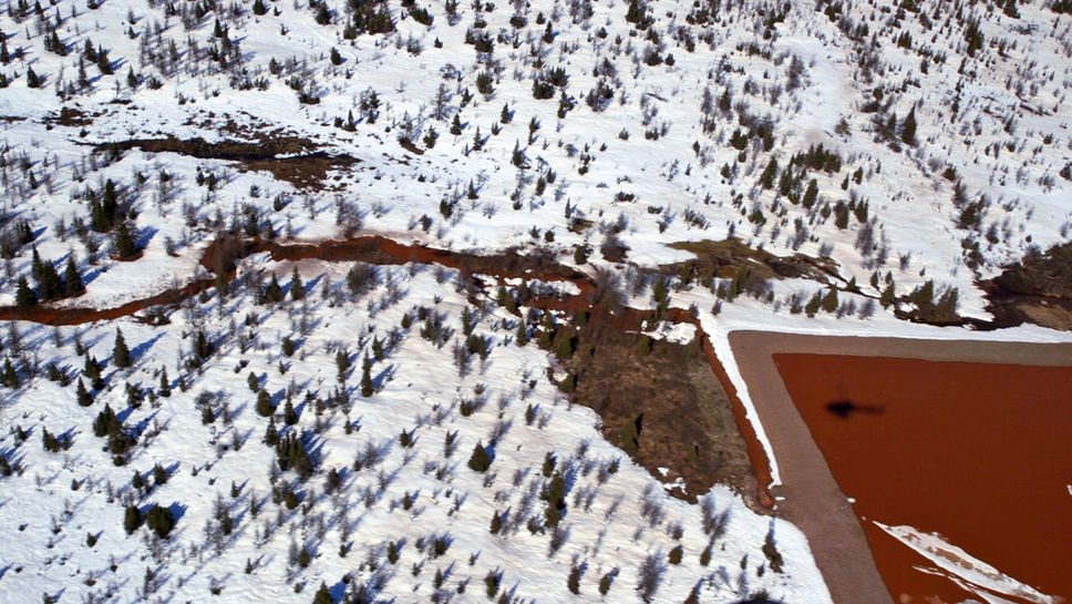 7h30 Des cours d'eau rouges dans le coin de Schefferville, c'est normal? La minière Tata Steel admet un problème de déversement. Qu'en pense la <a href="/ugolapointe/">ugolapointe</a> de la Coalition pour que le Québec ait meilleure mine à #SalutBonjour salutbonjour.ca