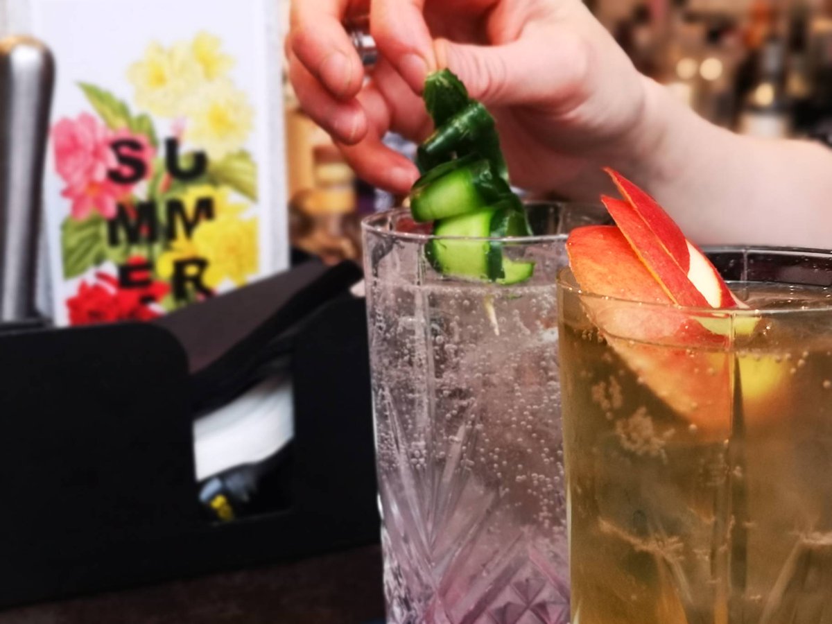 Have you tried our #summerspritz cocktails? All our summer spritzers are lengthened with the @londonessence11 co mixers! Using distilled essences they create drinks with purer flavours and beautiful aromas.